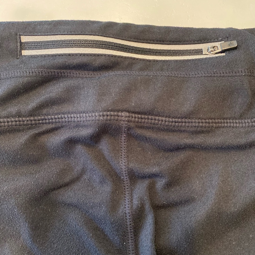 Athleta  crop leggings, Capri style leggings workout pants - Picture 9 of 16